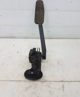 Volvo S60 Accelerator throttle pedal 6PV00853701 30636004