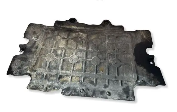 Maserati Levante Engine splash shield/under tray 670032848