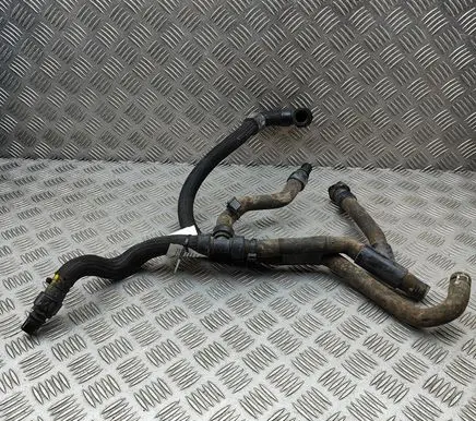Renault Master III Engine coolant pipe/hose 924102546R