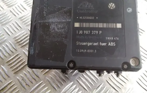 Volkswagen Sharan ABS Pump 1J0907379P 8E0614111 7M3614111H