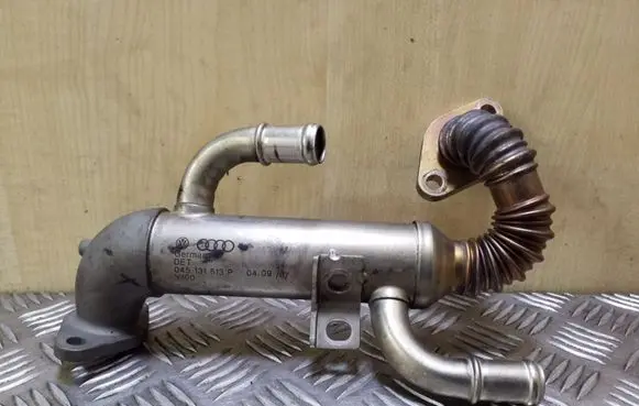Skoda Fabia Mk1 (6Y) EGR valve cooler 045131513P