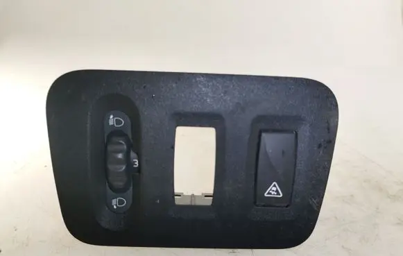 Renault Master III Headlight level height control switch 8200379685