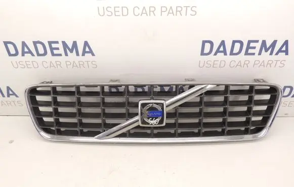 Volvo S60 Front bumper upper radiator grill