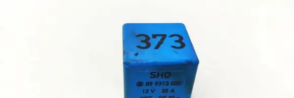 Audi A6 S6 C5 4B Other relay 8D0951253A