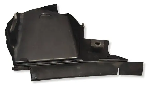 Ford Focus Intercooler air guide/duct channel 7M518310BC D2L4A