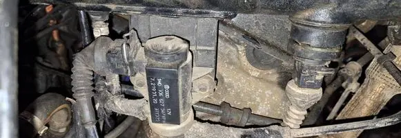 Volkswagen PASSAT B5 Turbo solenoid valve 1h0906627 72190320