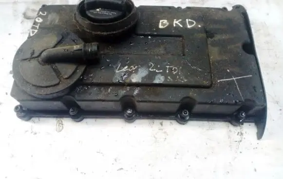 Audi A3 S3 8P Rocker cam cover 03G103475