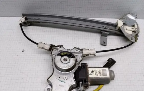 Nissan Almera Tino Rear door window regulator with motor 400600T3