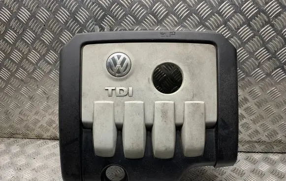 Volkswagen PASSAT B6 Engine cover (trim) 03G103925BP 03G103925BT 03G103925BF