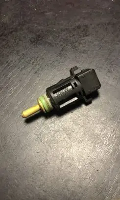 BMW 5 E60 E61 Coolant temperature sensor 1433077