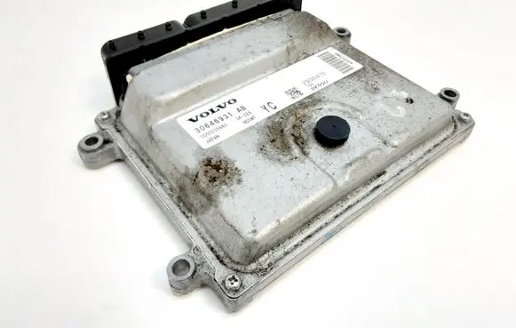 Volvo XC90 Engine control unit/module 30646931