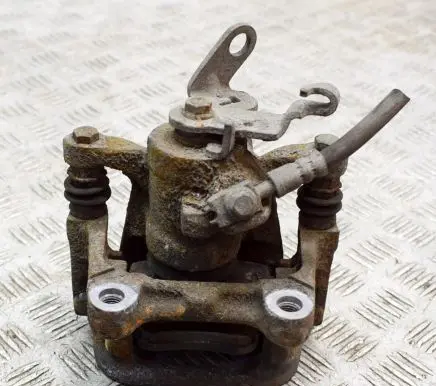 Skoda Octavia Mk3 (5E) Rear brake caliper 5Q0615424B