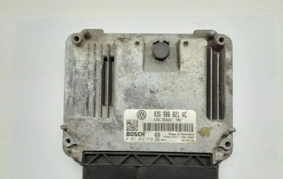Volkswagen PASSAT B6 Engine control unit/module 03G906021AC 1039S12043 0281012719