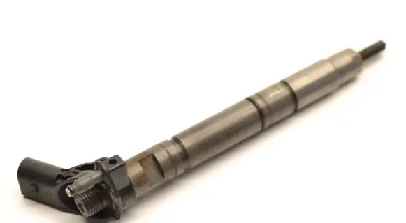 Audi A4 S4 B8 8K Fuel injector 059130277CD 0445117022