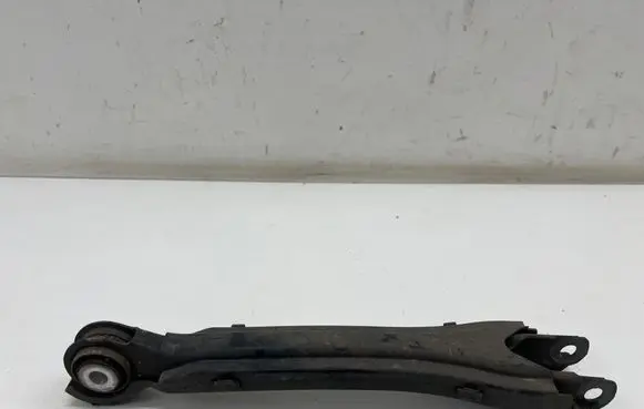 Mercedes-Benz C W205 Rear upper control arm/wishbone 