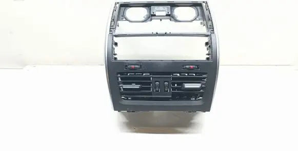 BMW 5 GT F07 Rear air vent grill 9181090