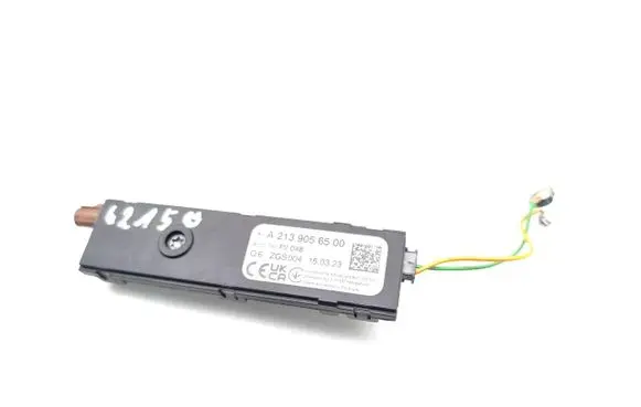 Mercedes-Benz EQA Aerial antenna amplifier A2139056500