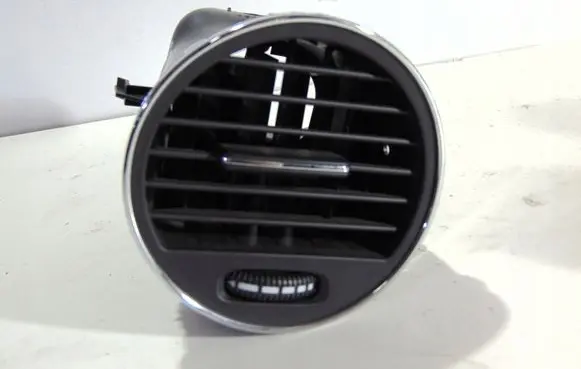 Mercedes-Benz CLS C219 Dashboard side air vent grill/cover trim