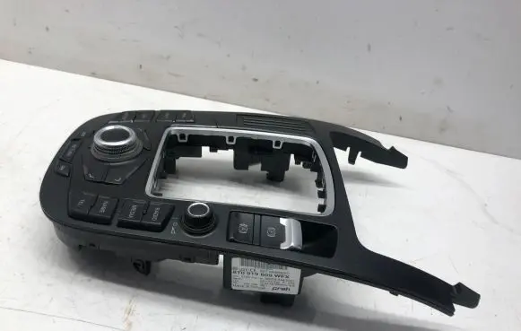Audi A5 Sportback 8TA Head unit multimedia control 8T0919609K 900252440001 000070558