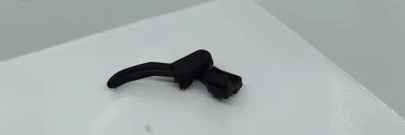 Volkswagen PASSAT B5 Engine bonnet (hood) release handle 3B1823533