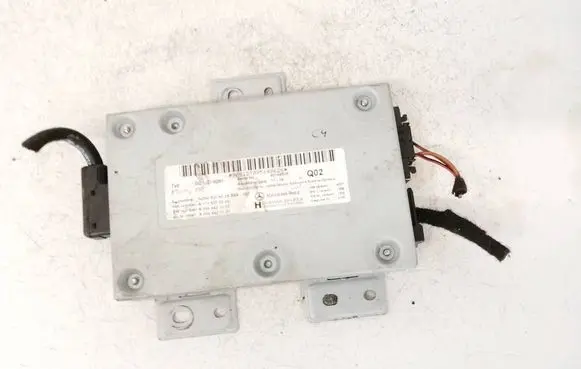 Mercedes-Benz R W251 Sound amplifier a2048708026