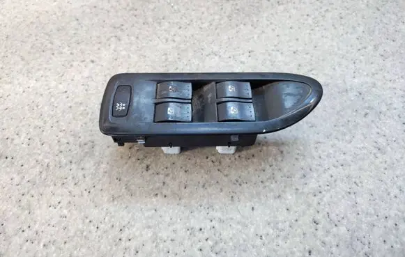 Electric window control switch