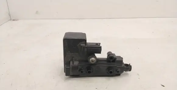 BMW 3 E46 Vent window/glass motor 8238744