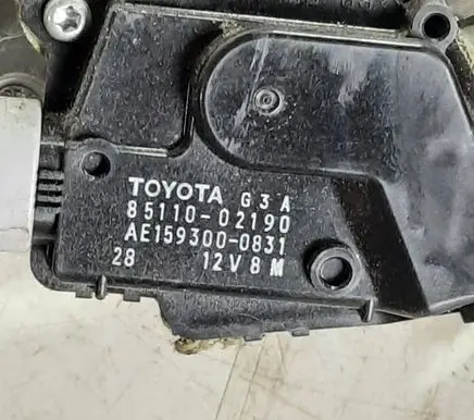 Toyota Auris 150 Front wiper linkage and motor 8511002190 AE1593000831