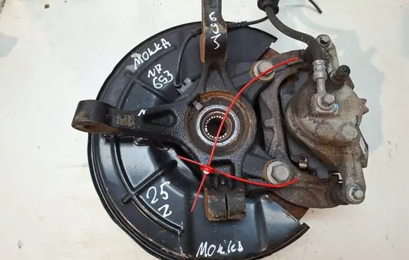 Opel Mokka Front wheel hub spindle knuckle S27647693