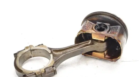 Subaru Legacy Piston 