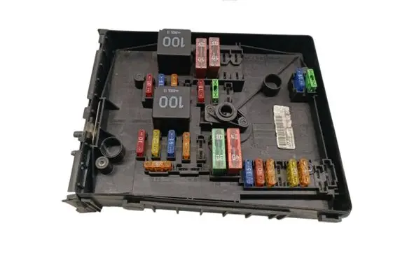 Skoda Octavia Mk2 (1Z) Fuse module 1K0937125C 017183073