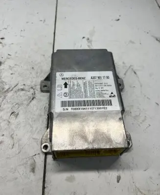 Mercedes-Benz C W204 Airbag control unit/module A2079011700 5WK43967