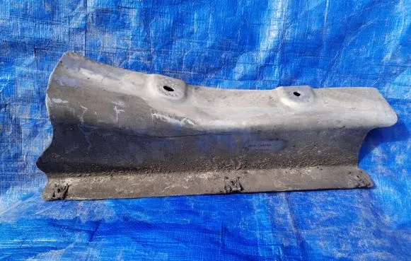 BMW 5 F10 F11 Heat shield in engine bay 7185204 24640010