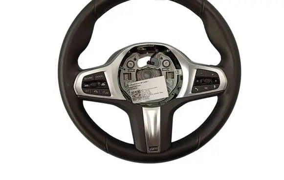 BMW 1 F40 Steering wheel 32308746691 8746691