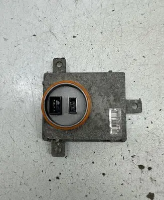 Volkswagen Passat Alltrack Headlight ballast module Xenon 8K0941597B
