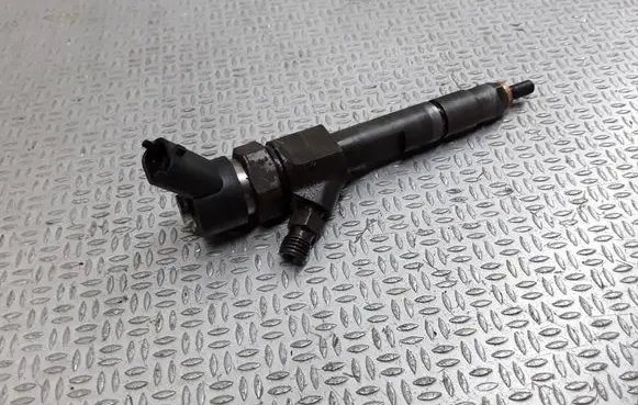 Renault Laguna II Fuel injector 8200100272 0445110110A