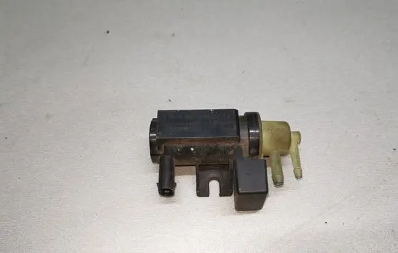 Mercedes-Benz Sprinter W906 Turbo solenoid valve A0061536628