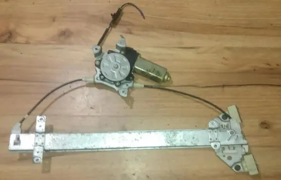 Nissan Maxima Sliding door window regulator with motor