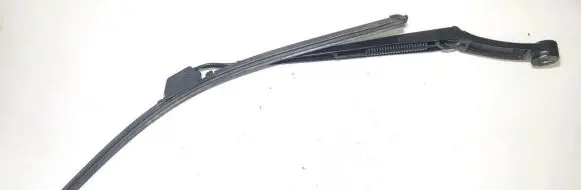 KIA Ceed Front wiper blade arm d226