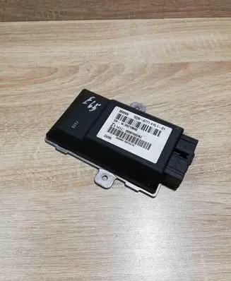 BMW 7 E65 E66 Steering rack control module 6771415