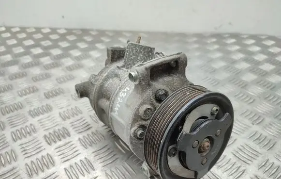 Volkswagen Golf VII Air conditioning (A/C) compressor (pump) 5Q0820803G