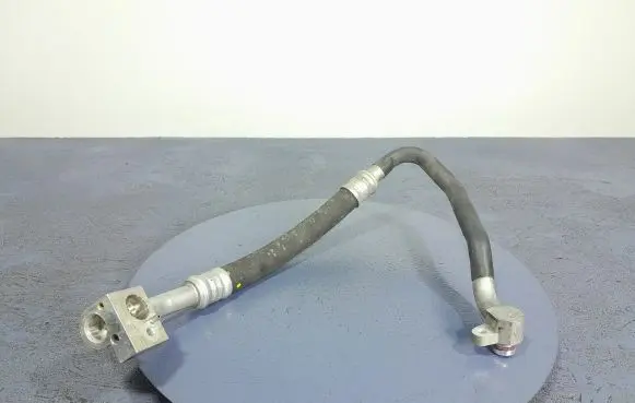 Audi A8 S8 D2 4D Air conditioning (A/C) pipe/hose