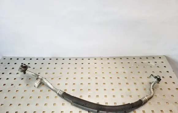 Chrysler 300 - 300C Air conditioning (A/C) pipe/hose 04596487AC