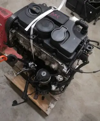 Volkswagen PASSAT B6 Engine