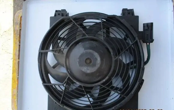 Opel Combo C Electric radiator cooling fan 9158095