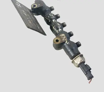 Citroen Berlingo Fuel main line pipe 9654592680 0603592780