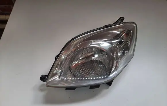 Fiat Fiorino Headlight/headlamp