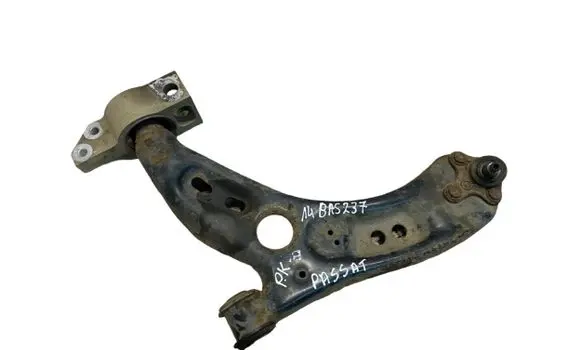 Volkswagen PASSAT B7 Front lower control arm/wishbone