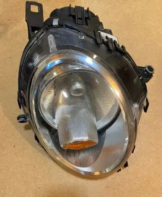Mini One - Cooper Clubman R55 Headlight/headlamp 0301225702 22042201 16270401