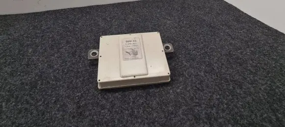 BMW X5 E53 Antenna control unit 6905950 1767300 1757300